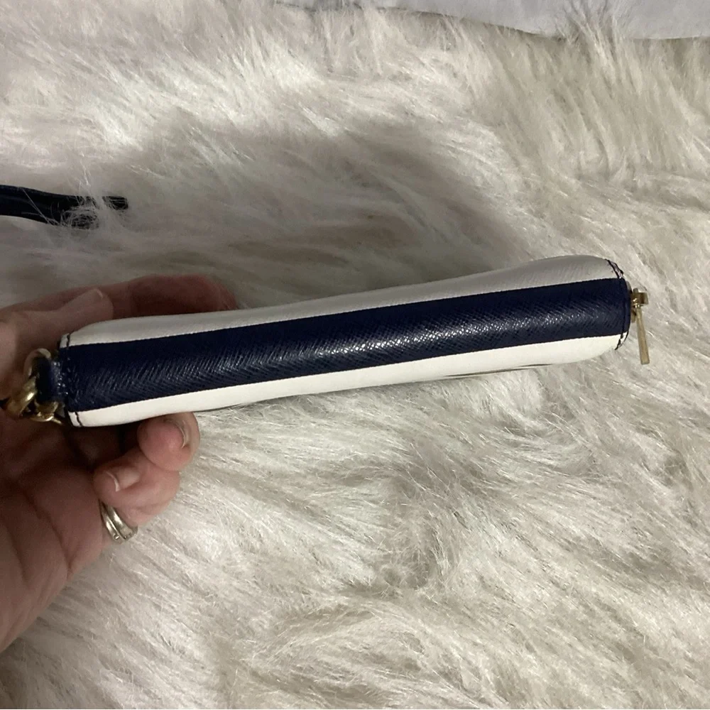 Michael Kors Blue/ White Striped Zip Around Clutch Wristlet Wallet - Picture 8 of 12
